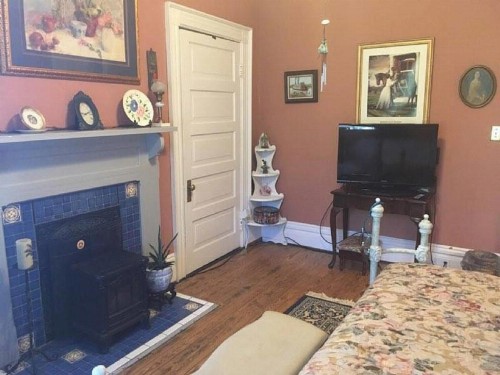 Inn Upon Moon River Plantation