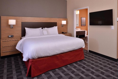 TownePlace Suites by Marriott St. Louis Chesterfield - image 25