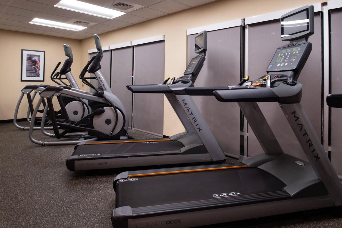 TownePlace Suites by Marriott St. Louis Chesterfield - image 3