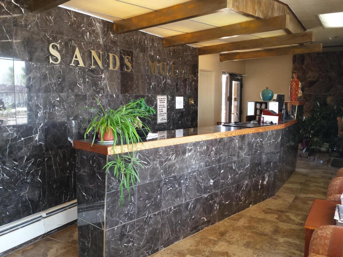 Sands Motel - main image