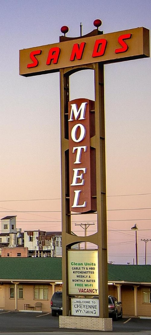 Sands Motel - image 17
