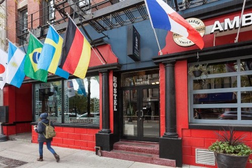 Chicago Parthenon Hostel - image 1