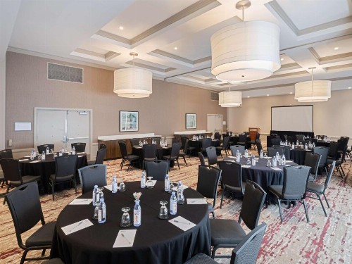 Hilton Garden Inn Chicago Downtown/Magnificent Mile - image 13