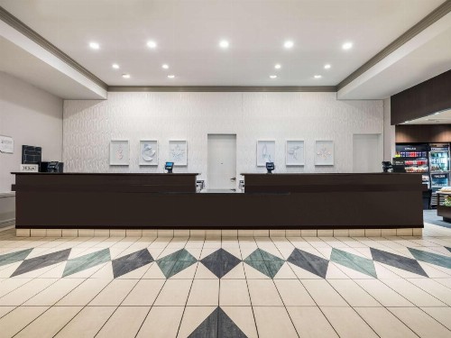Hilton Garden Inn Chicago Downtown/Magnificent Mile - image 49