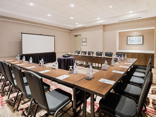 Hilton Garden Inn Chicago Downtown/Magnificent Mile - image 5