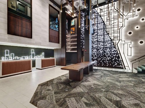 Hampton Inn & Suites Chicago-Downtown - image 12