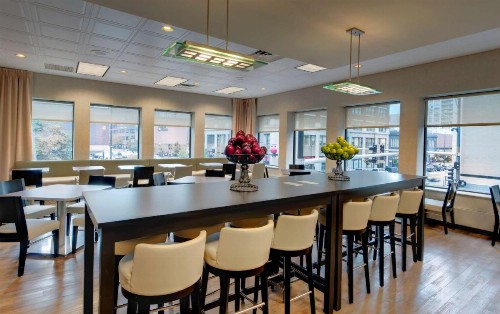 Hampton Inn & Suites Chicago-Downtown - image 20