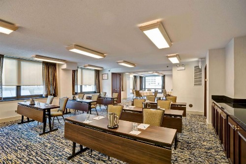 Homewood Suites by Hilton Chicago-Downtown - image 34