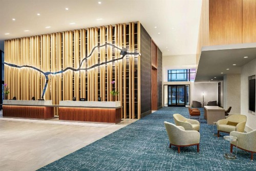 DoubleTree by Hilton Chicago Magnificent Mile - image 19