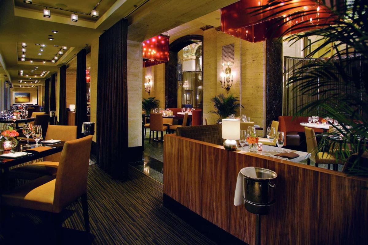 The Palmer House Hilton - image 7