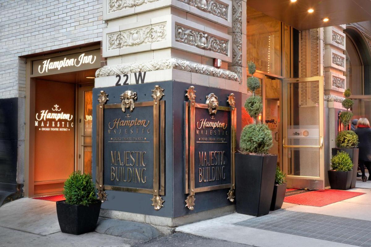 Hampton Inn Majestic Chicago Theatre District - main image