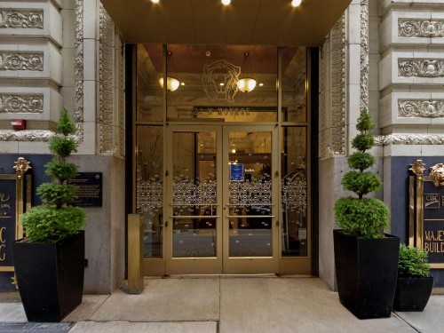 Hampton Inn Majestic Chicago Theatre District - image 30