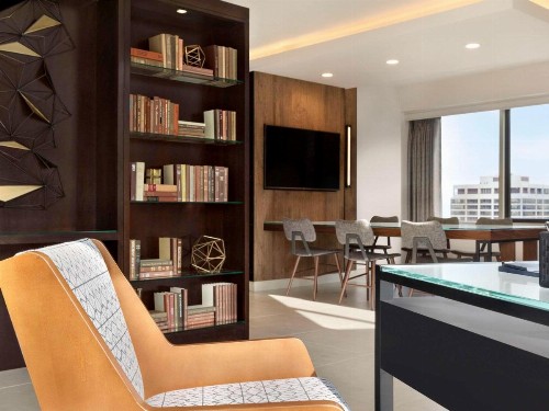 Swissotel Chicago - image 16