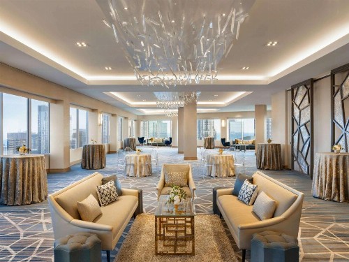 Swissotel Chicago - image 29