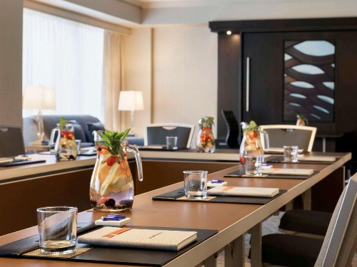 Swissotel Chicago - image 38