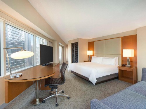 Swissotel Chicago - image 43