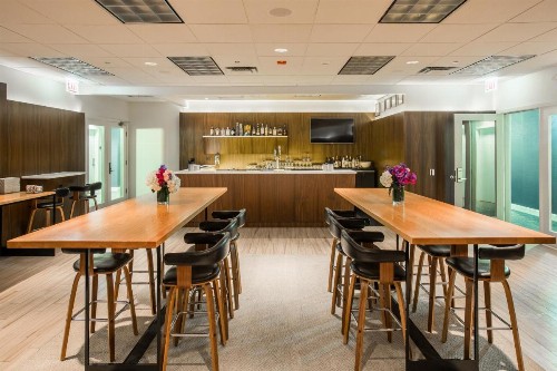 Kinzie Hotel - image 11