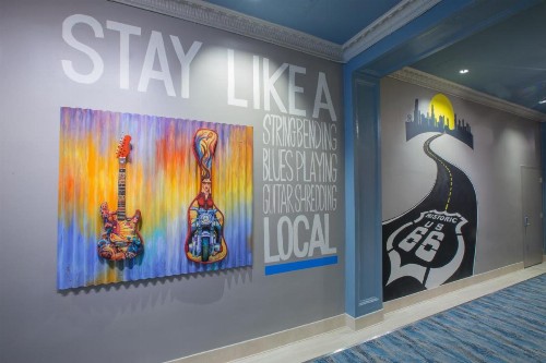 Hotel Versey Days Inn by Wyndham Chicago - image 36