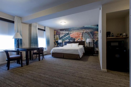 Hotel Versey Days Inn by Wyndham Chicago - image 39