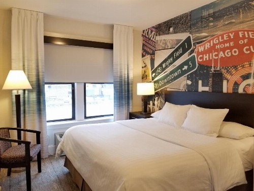 Hotel Versey Days Inn by Wyndham Chicago - image 42