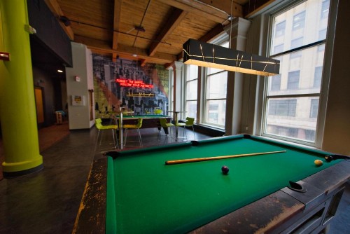 HI Chicago Hostel - image 18