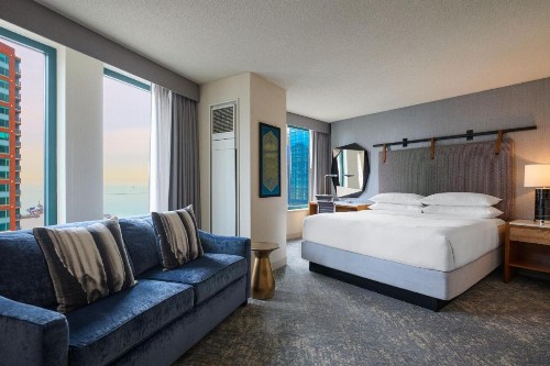 Sheraton Grand Chicago - image 14