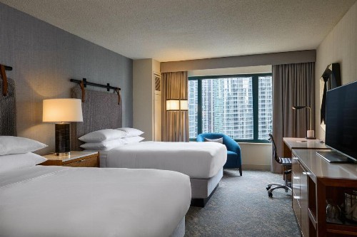 Sheraton Grand Chicago - image 39