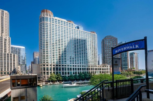 Sheraton Grand Chicago - image 7