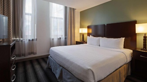 Best Western River North Hotel - image 2