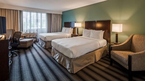 Best Western River North Hotel - image 3