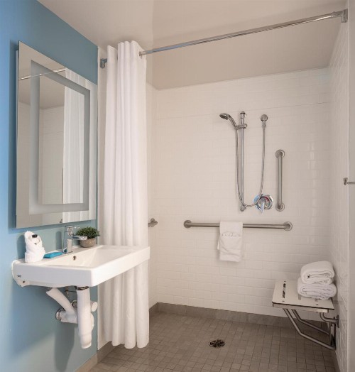 The St. Clair Hotel - Magnificent Mile - image 30