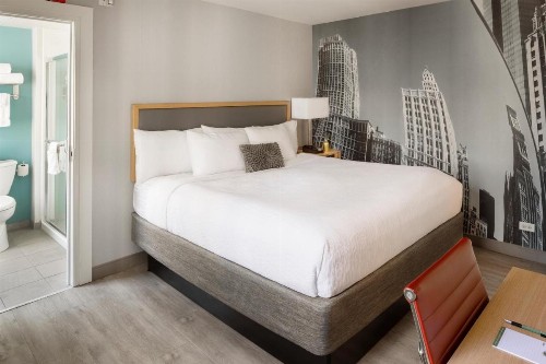 The St. Clair Hotel - Magnificent Mile - image 34