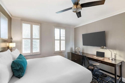 BEST WESTERN PLUS Hawthorne Terrace Hotel - image 31