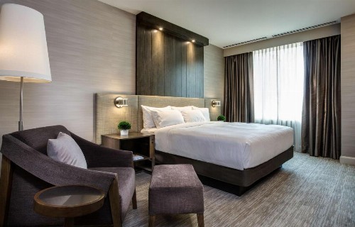 Hyatt Centric Chicago Magnificent Mile - image 13