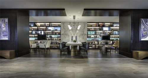 Hyatt Centric Chicago Magnificent Mile - image 3