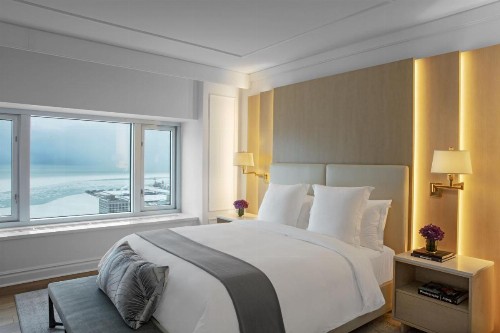 Four Seasons Chicago - image 2