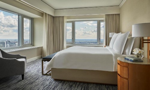 Four Seasons Chicago - image 20