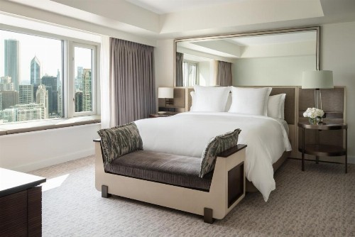 Four Seasons Chicago - image 30