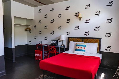 Chicago Getaway Hostel - image 39