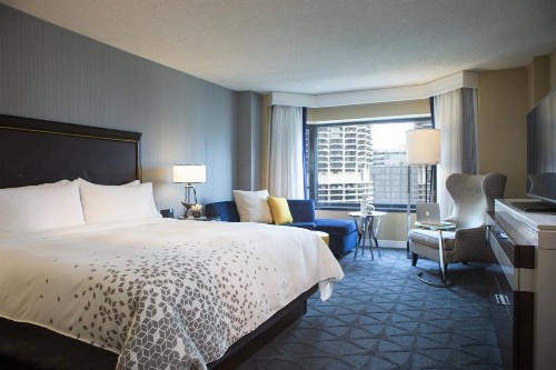 Renaissance Chicago Downtown Hotel - image 33