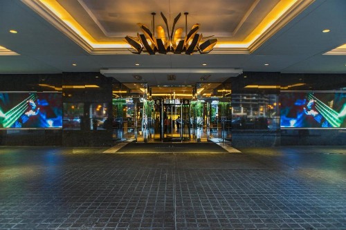 Renaissance Chicago Downtown Hotel - image 36