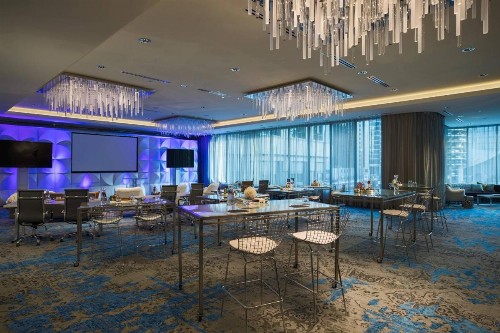 Renaissance Chicago Downtown Hotel - image 45