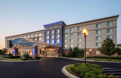 DoubleTree by Hilton Chicago Midway Airport IL