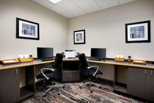 DoubleTree by Hilton Chicago Midway Airport IL - image 34