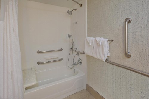 Holiday Inn Express & Suites Chicago-Midway Airport an IHG Hotel - image 26