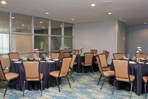 SpringHill Suites by Marriott Chicago O'Hare - image 38