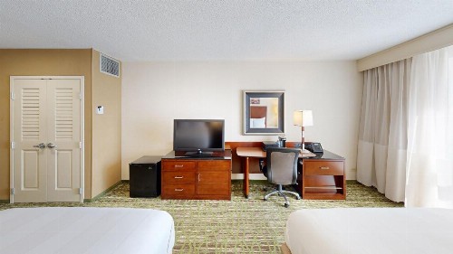 Marriott Chicago O’Hare - image 12