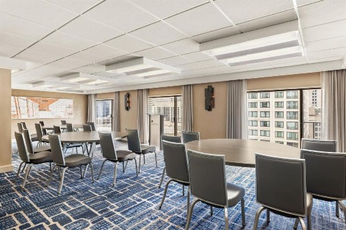 Chicago Marriott Downtown Magnificent Mile - image 22