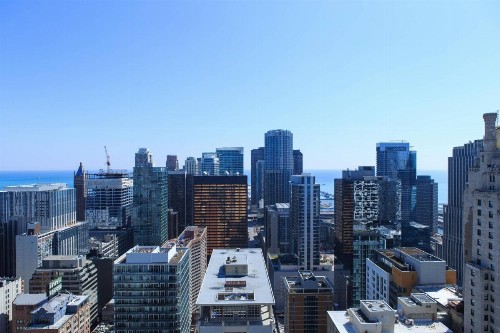 Chicago Marriott Downtown Magnificent Mile - image 9