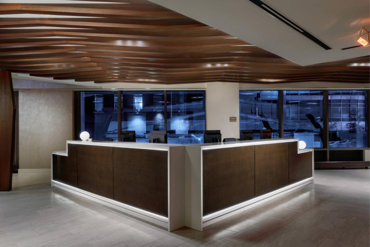 SpringHill Suites Chicago Downtown/River North - main image